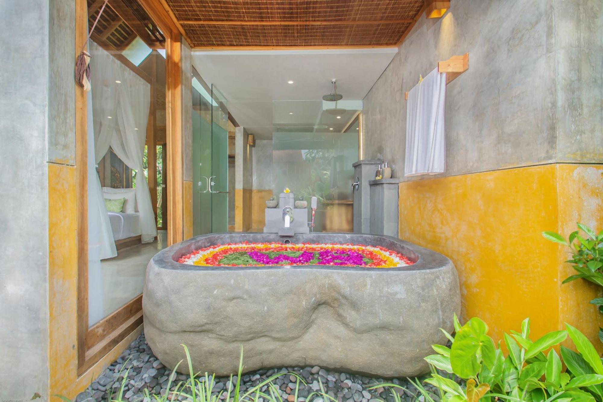 Wana Bucu Villas By Pramana Villas Убуд Экстерьер фото